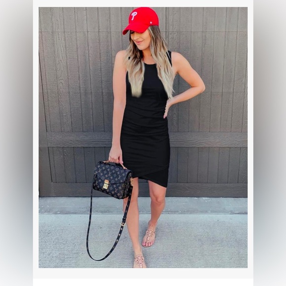 Women Sleeveless Tank Crew Neck Casual Ruched Dress - Picture 1 of 6